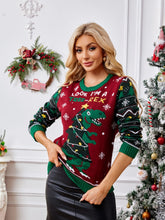 Crewneck Embroidered Sweater �Christmas Tree & Dinosaur